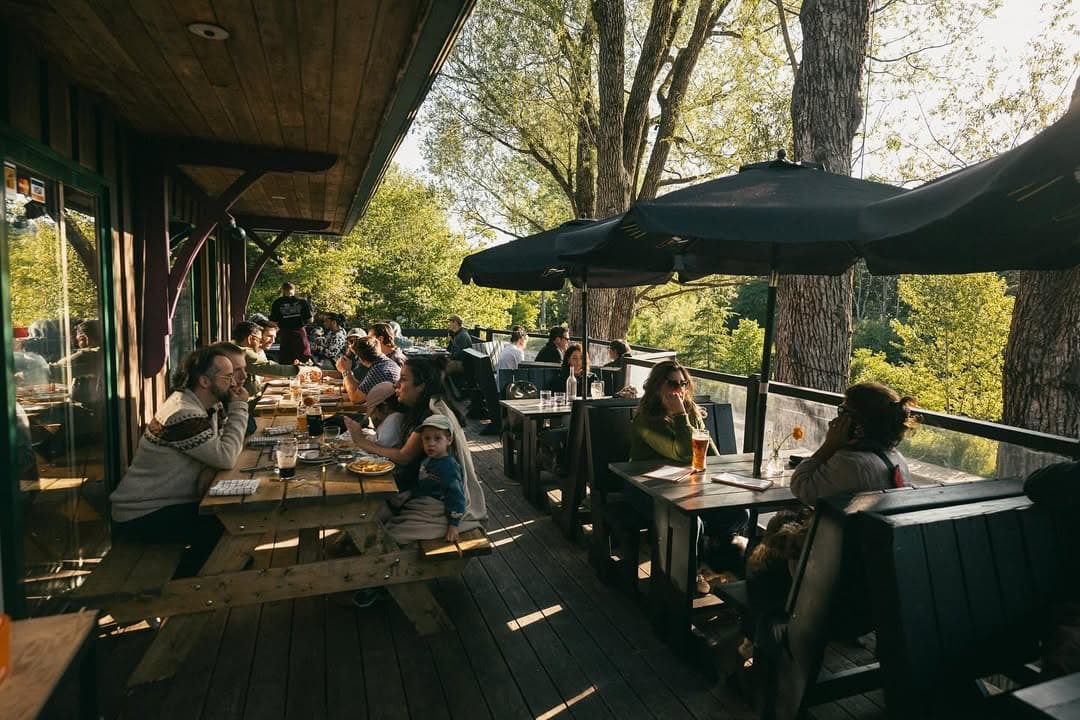 MacTaverne Auberge + Pub